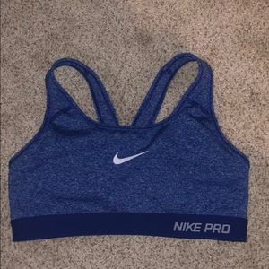 Nike Pro Sports Bra
